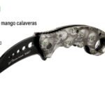 Navaja hoja de halcón 3 1/2 mango de calaveras